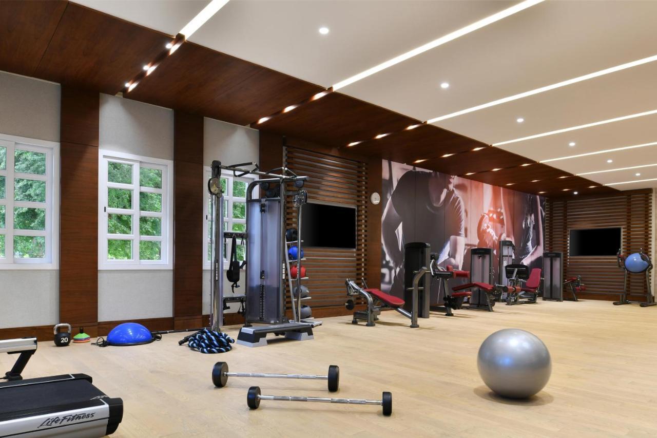 Al Messila, A Luxury Collection Resort & Spa, Ad Dawhah Esterno foto The gym at the hotel