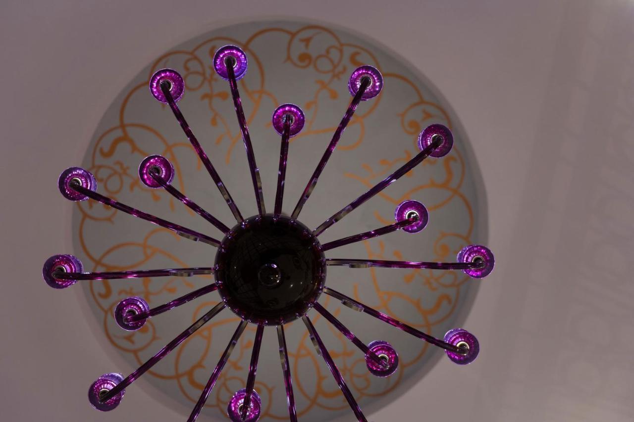 Al Messila, A Luxury Collection Resort & Spa, Ad Dawhah Esterno foto Ceiling light