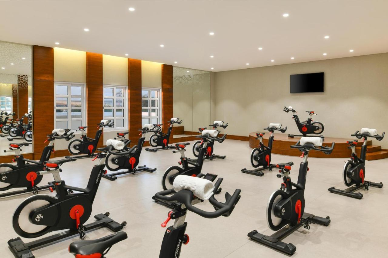 Al Messila, A Luxury Collection Resort & Spa, Ad Dawhah Esterno foto A spinning class at a hotel