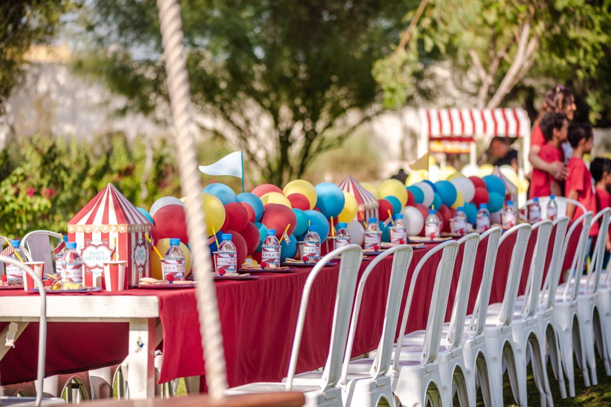 Al Messila, A Luxury Collection Resort & Spa, Ad Dawhah Esterno foto A children's party